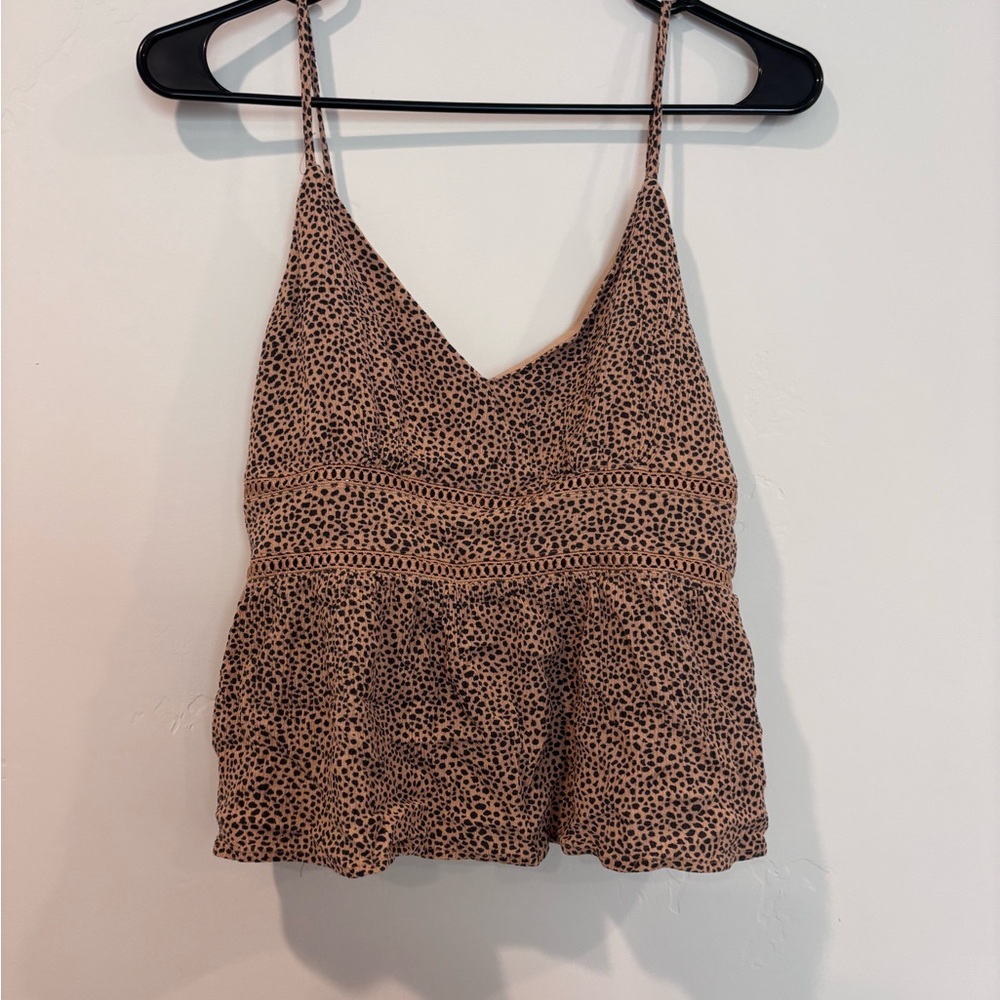 Chic Leopard Print V-Neck Camisole